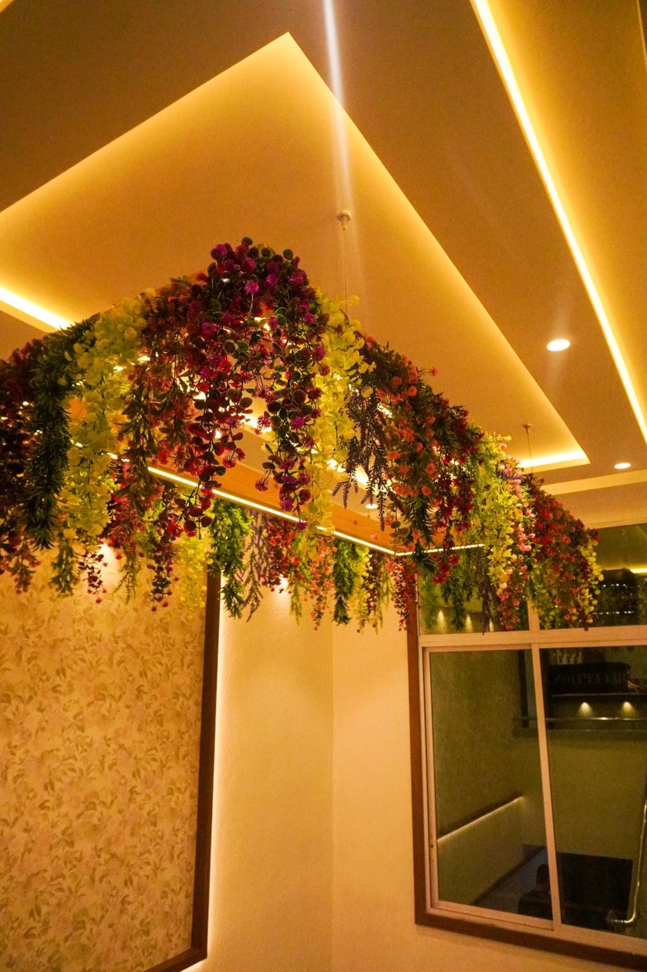 Hotel Spencer-Navi Mumbai Exterior foto